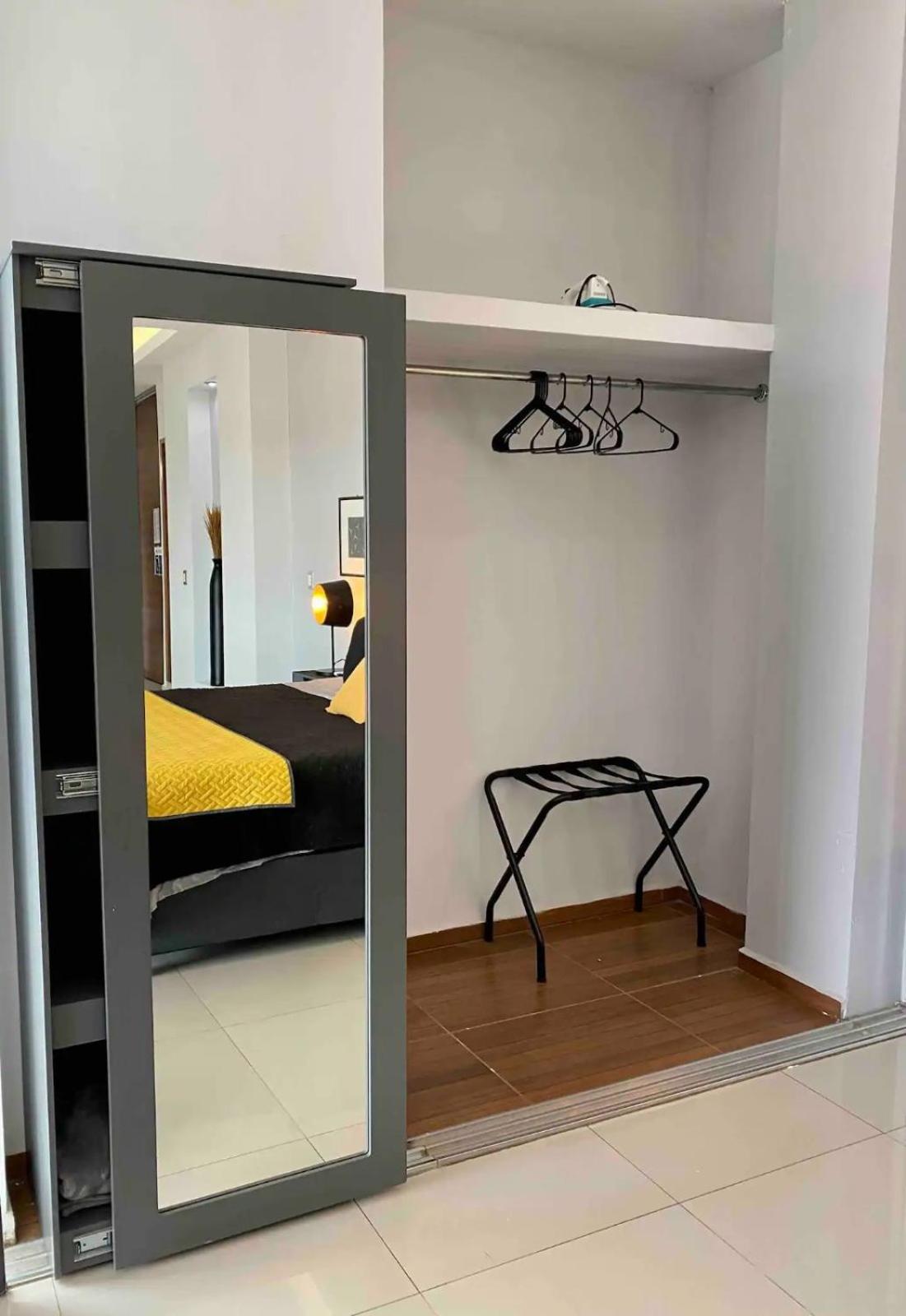 Suites La Gloria Alojamiento Independiente Tepatitlán de Morelos Exterior foto